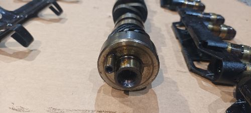 FORD 302 CAMSHAFT REMOVED FROM MID 90'S ROLLER CAM GT40P HEADED V8