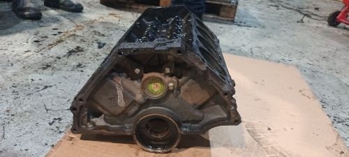 FORD 302 V8 COFFEE TABLE