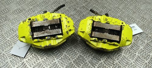 SUBARU IMPREZA WRX STi PAIR OF BREMBO REAR YELLOW CALIPERS